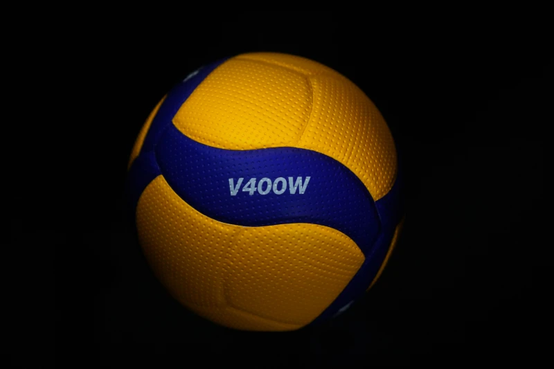 Mikasa V400W
